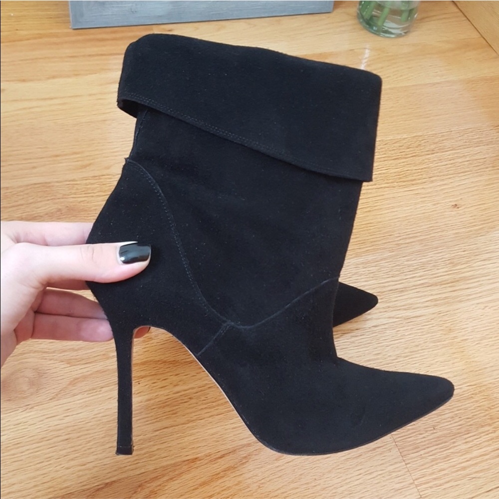 Manolo Blahnik booties suede - Picture 2 of 5